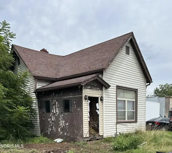 2407 N Summit Street, Toledo, OH 43611