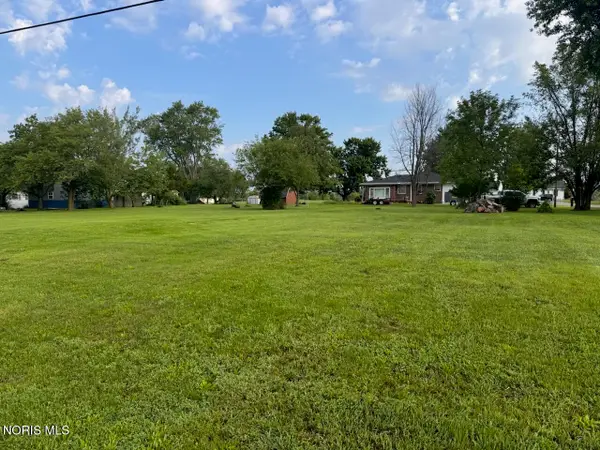 213 Chicago Street, Bryan, OH 43506