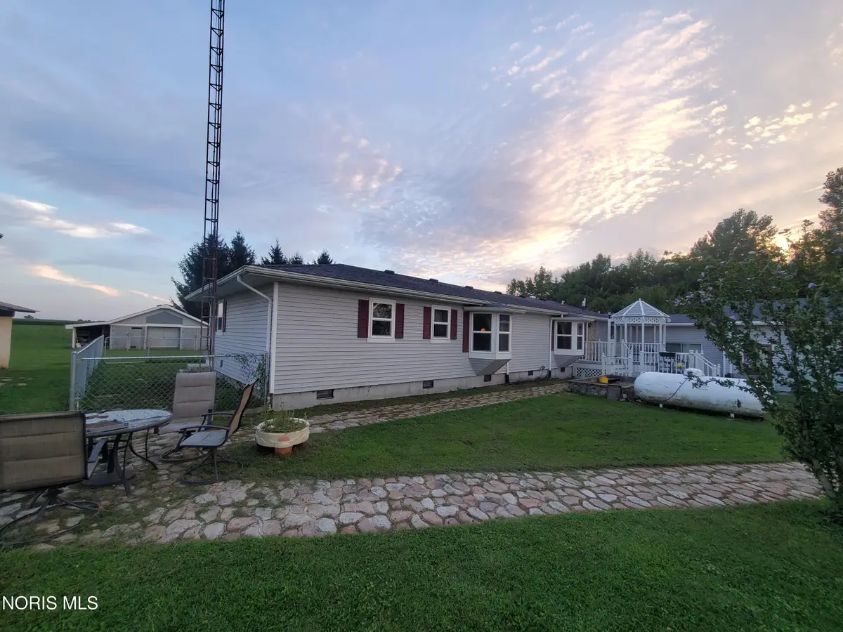 4428 W Township Road 54, McCutchenville, OH 44844 - #1