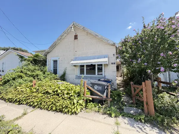 3918 Canada Southern Avenue, Toledo, OH 43612