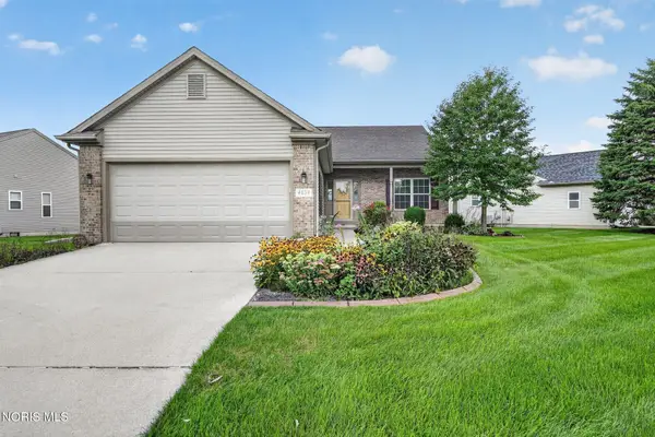 4828 Port Drive, Maumee, OH 43537