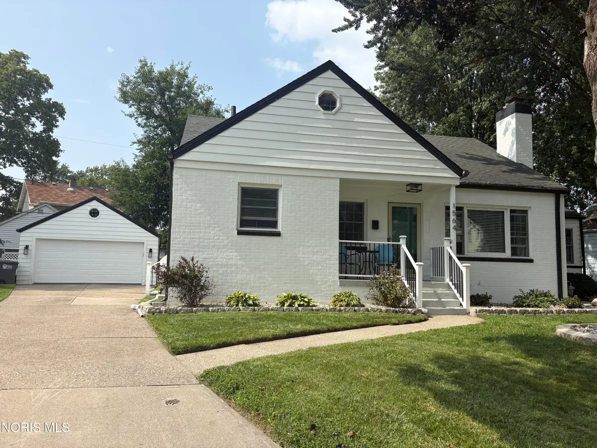 1564 Glenbrook Drive, Toledo, OH 43614 - #1