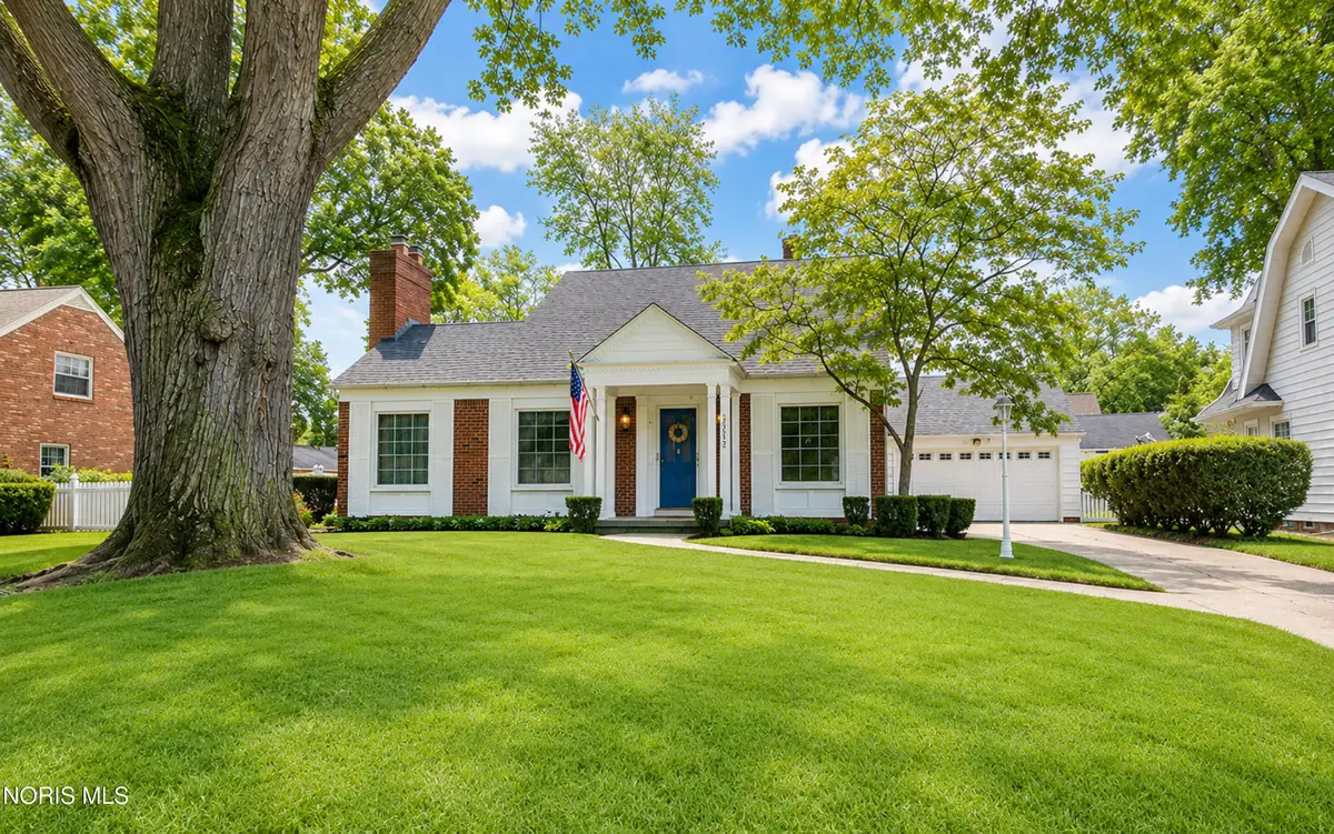 2352 Densmore Drive, Toledo, OH 43606 - #1