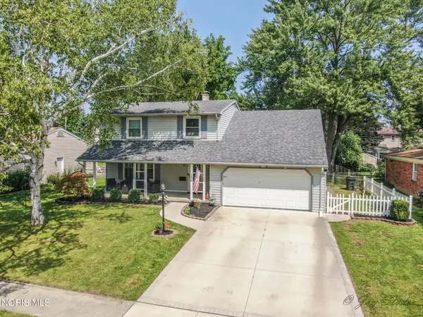 1079 Eastbrook Drive, Perrysburg, OH 43551