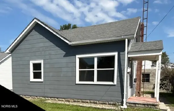 404 W Stevenson Street, Gibsonburg, OH 43431