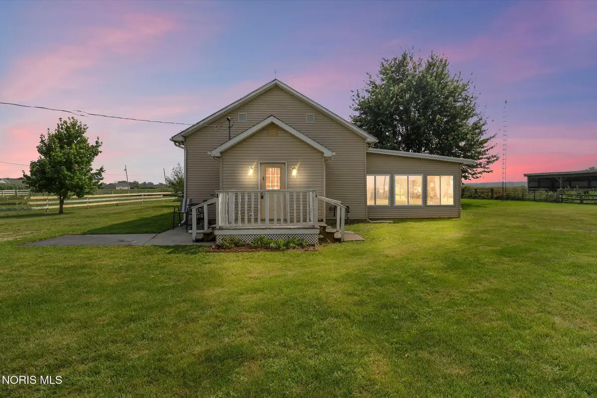 2574 County Road 74, Gibsonburg, OH 43431 - #1