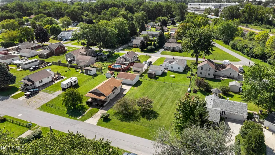 834 Gibson Drive, Toledo, OH 43612 - #2