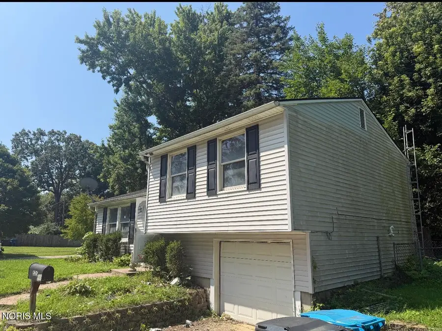 525 Heathshire Drive, Toledo, OH 43607 - #3