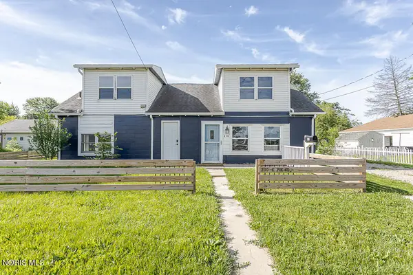 210 E Poe Road, Bowling Green, OH 43402