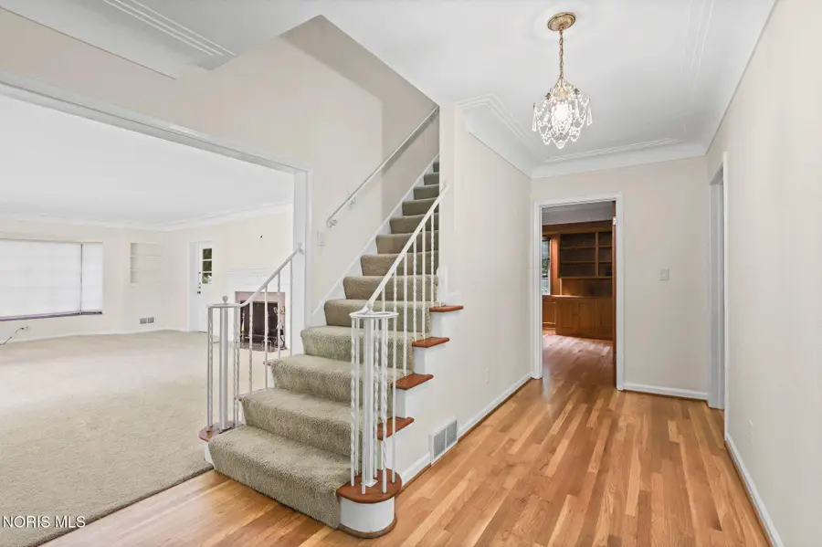 2630 Edgehill Road, Ottawa Hills, OH 43615 - #3
