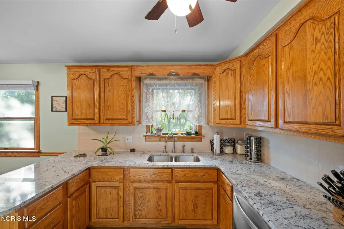 150 Birchdale Road, Perrysburg, OH 43551 - #1