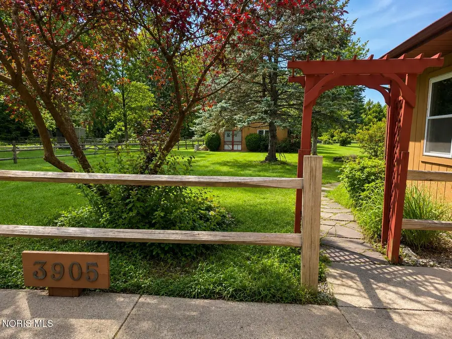 3905 County Road 2, Swanton, OH 43558 - #2