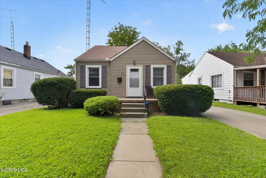 307 Sunset Boulevard, Toledo, OH 43612 - #3
