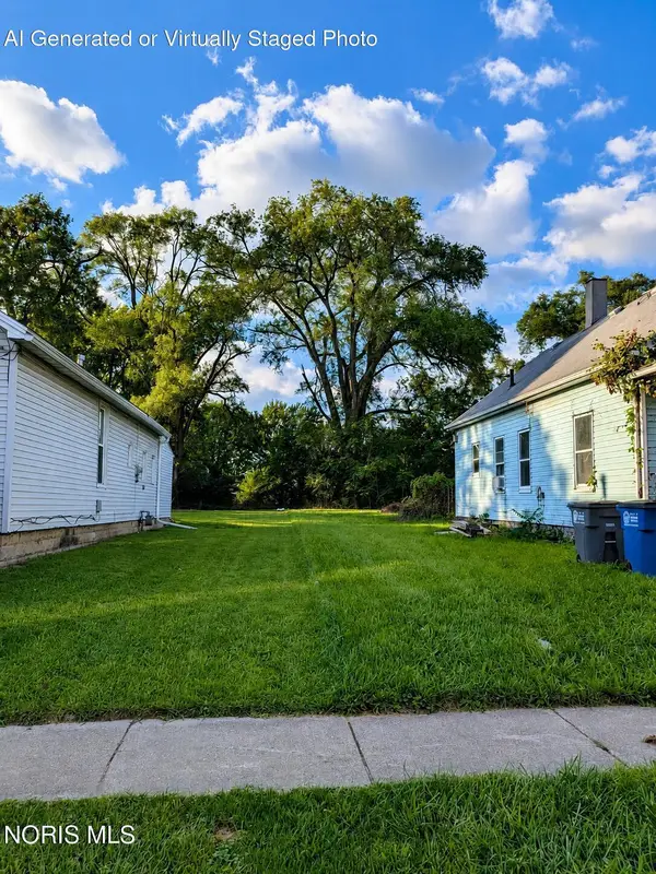 1027 E Bancroft Street, Toledo, OH 43608