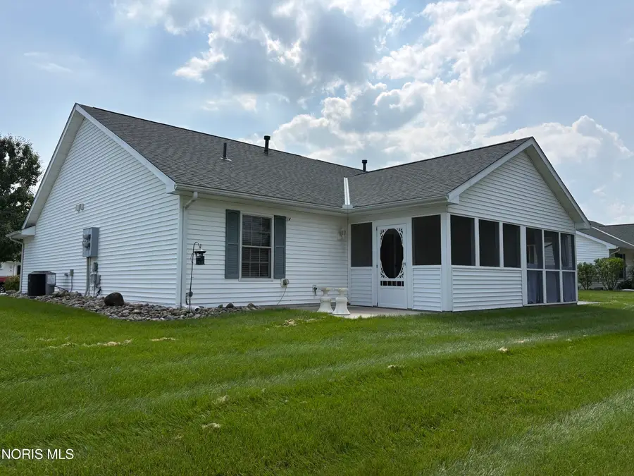 610 Briarheath Drive, Defiance, OH 43512 - #3