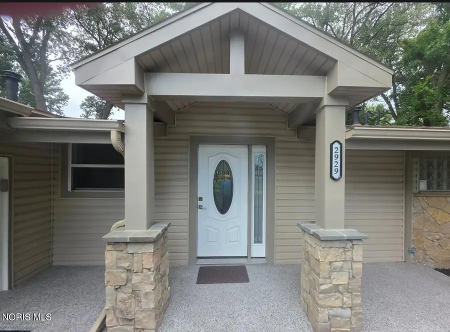 2929 Wicklow Road, Toledo, OH 43606 - #3