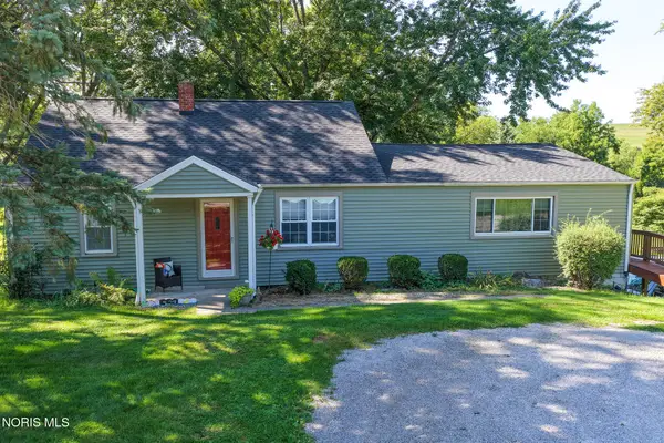 27288 County Road 424, Defiance, OH 43512