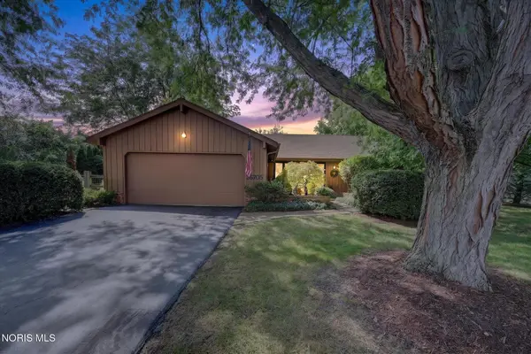 26705 Sheringham Road, Perrysburg, OH 43551