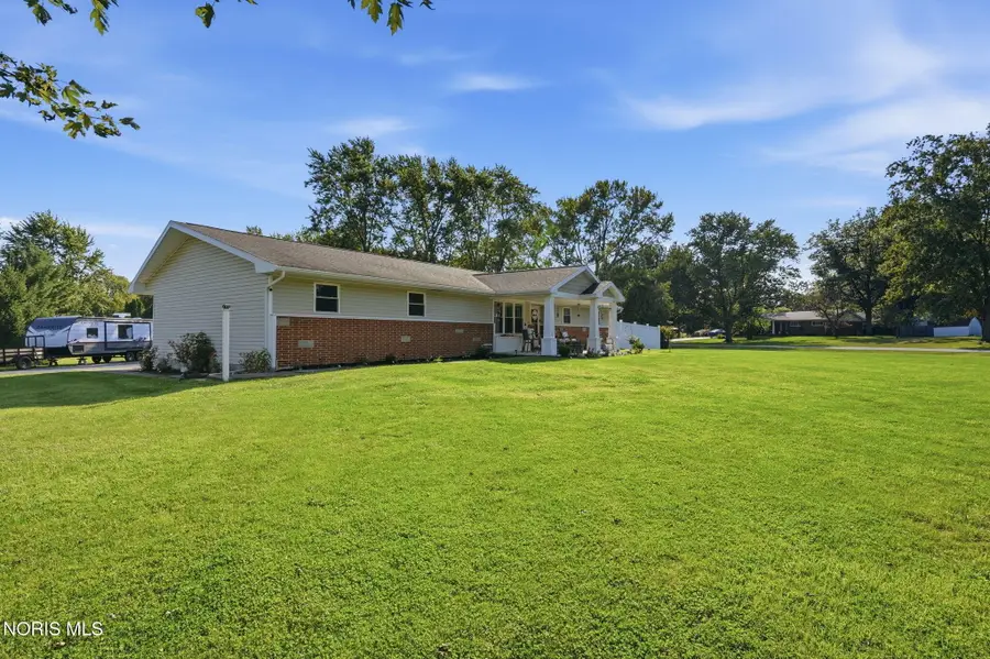 7730 Wildwood Road, Findlay, OH 45840 - #2
