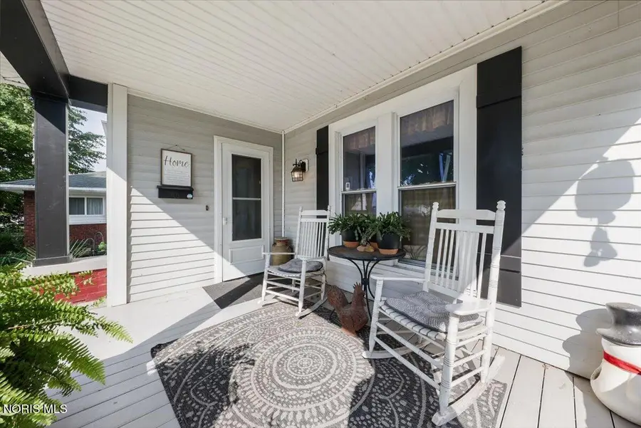 216 E Washington Street, Napoleon, OH 43545 - #2