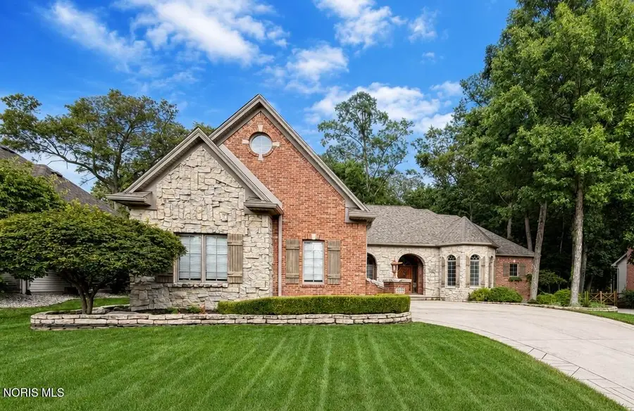7842 Windsor Wood Court, Maumee, OH 43537 - #2