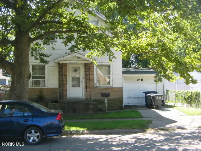 216 Dearborn Avenue, Toledo, OH 43605 - #1