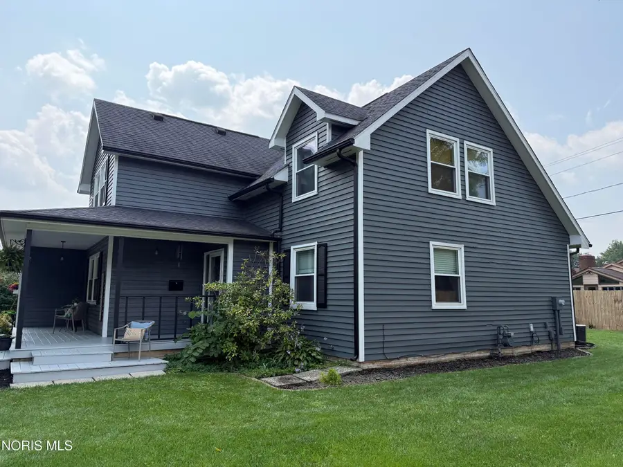 1111 Kurtz Street, Maumee, OH 43537 - #2