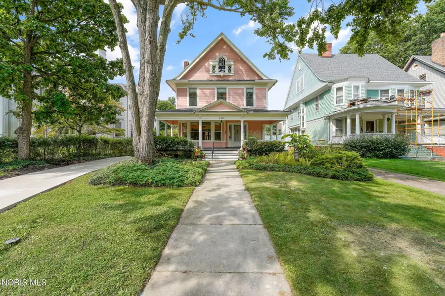 2255 Robinwood Avenue, Toledo, OH 43620 - #3