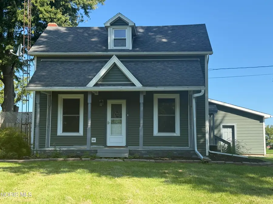 1048 E Riverview Avenue, Napoleon, OH 43545 - #2