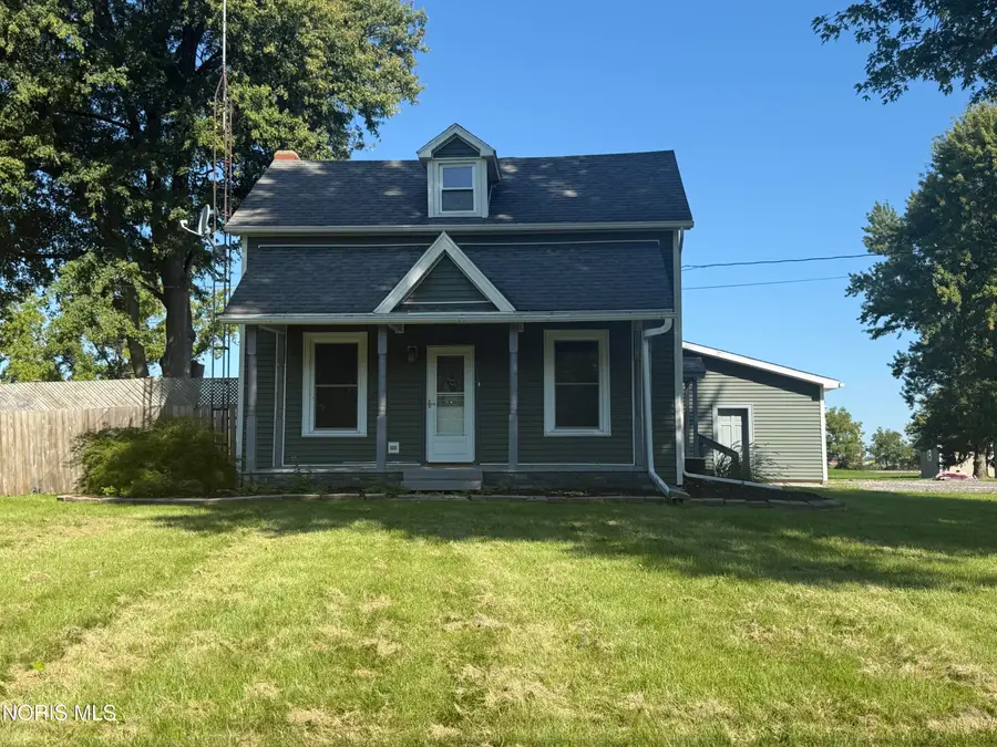 1048 E Riverview Avenue, Napoleon, OH 43545 - #3