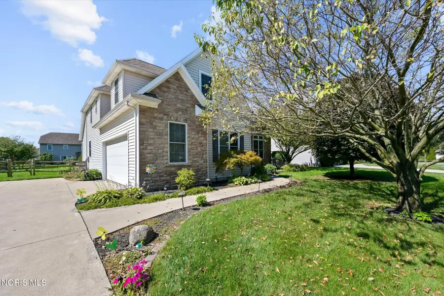 2334 Sunflower Court, Perrysburg, OH 43551 - #2