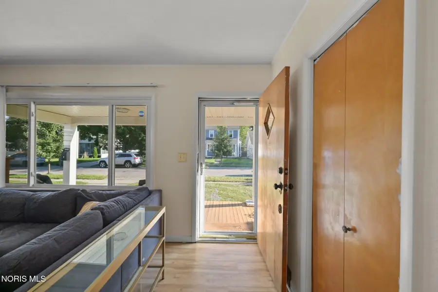 2556 Elsie Avenue, Toledo, OH 43613 - #3