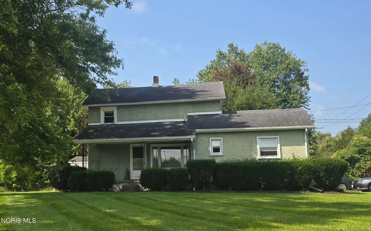 1374 Tiffin Street, Fremont, OH 43420 - #1