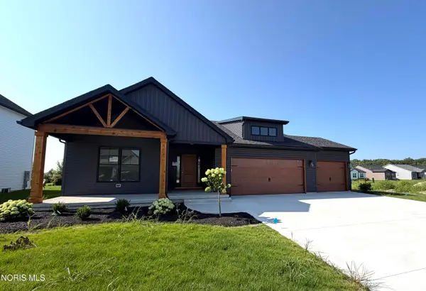 5048 Magnolia Drive, Oregon, OH 43616