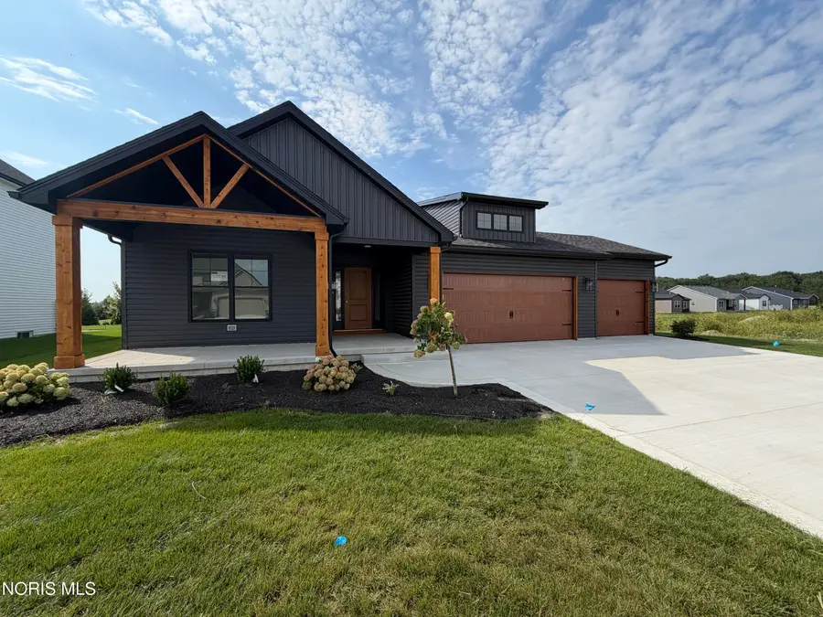 5048 Magnolia Drive, Oregon, OH 43616 - #2