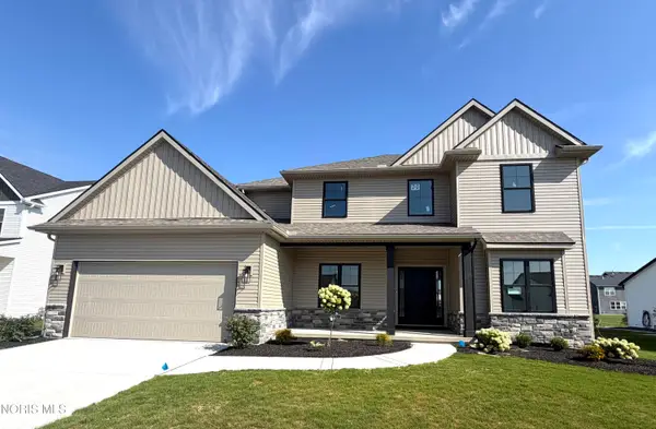 5051 Magnolia Drive, Oregon, OH 43616