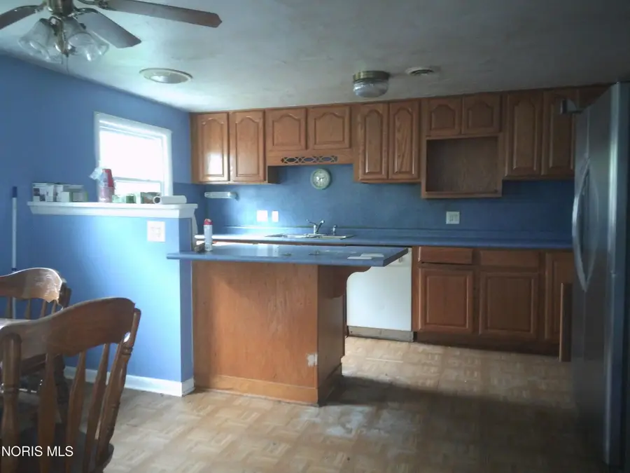 1600 Darbyshire Drive, Defiance, OH 43512 - #3