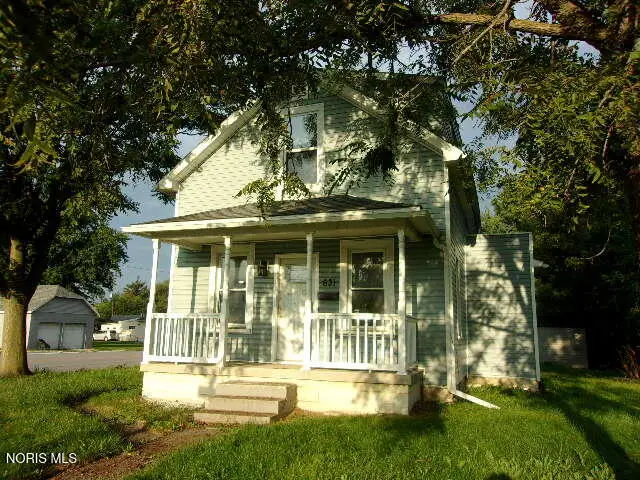 631 S Main Street, Fostoria, OH 44830 - #1