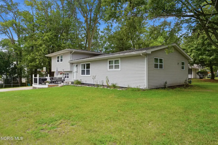 730 Coleman Avenue, Bowling Green, OH 43402 - #3