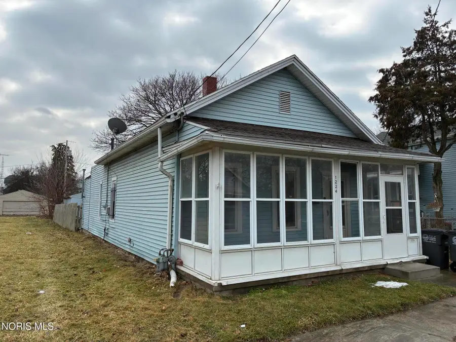1224 N Michigan Street, Toledo, OH 43604 - #2