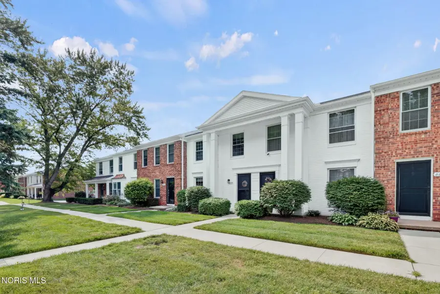 6629 Garden Road, Maumee, OH 43537 - #3