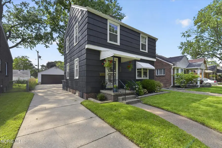 4229 Grantley Road, Toledo, OH 43613 - #2