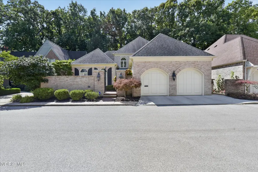 46 Exmoor, Ottawa Hills, OH 43615 - #2