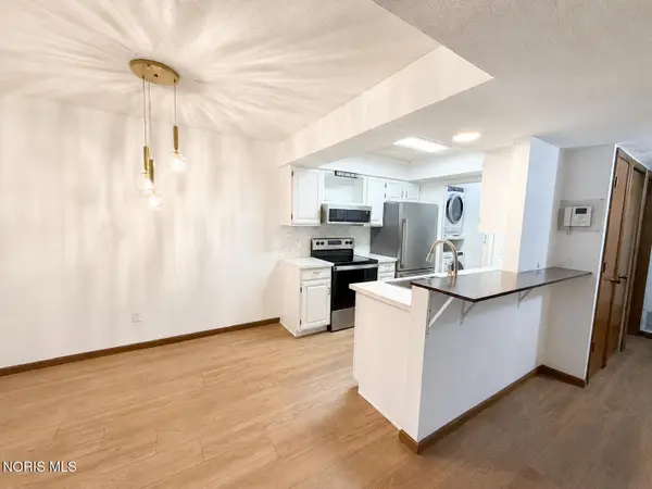 5713 Tibaron Lane #Apt 104, Toledo, OH 43615
