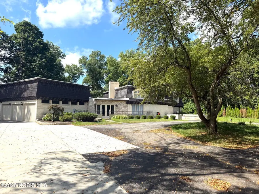 6649 Mill Ridge Road, Maumee, OH 43537 - #2