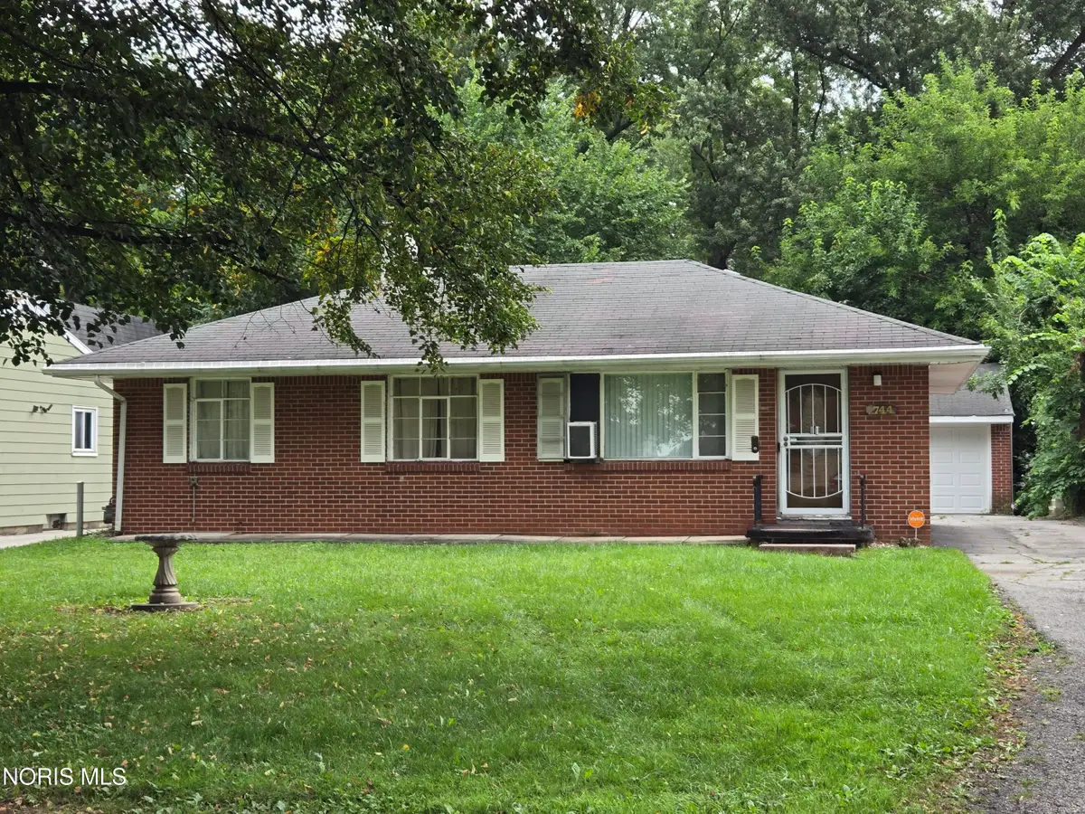 744 Cuthbert Road, Toledo, OH 43607 - #1
