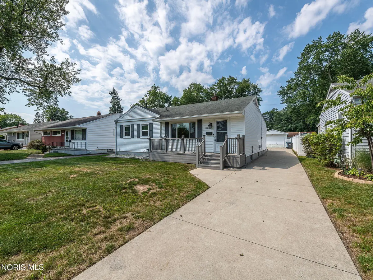 5127 Sheila Drive, Toledo, OH 43613 - #1