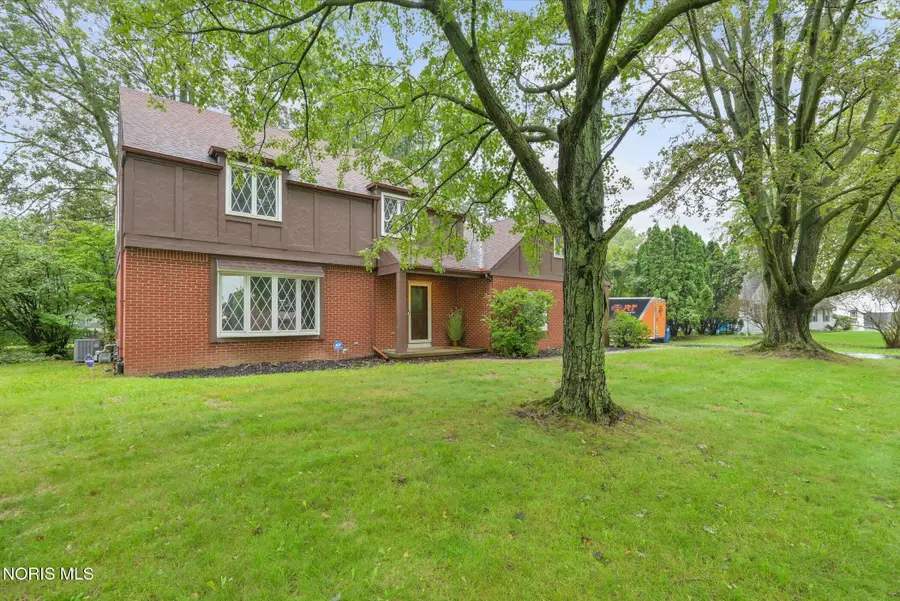 5660 Cresthaven Lane, Toledo, OH 43614 - #2