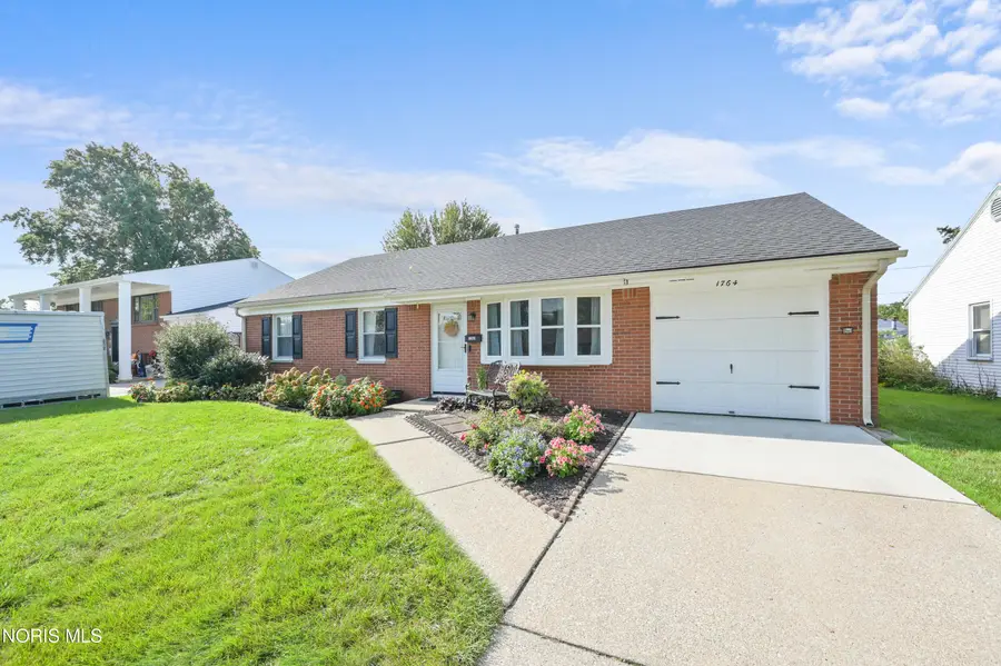 1764 N Parkway Dr. N Drive, Maumee, OH 43537 - #3