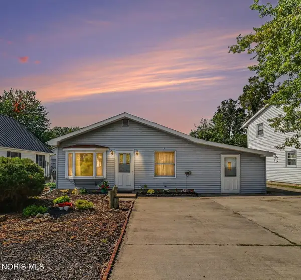 1412 N Orchard Beach Drive, Port Clinton, OH 43452